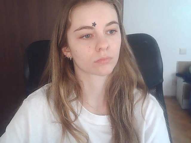 AriaModel live cam on BongaCams