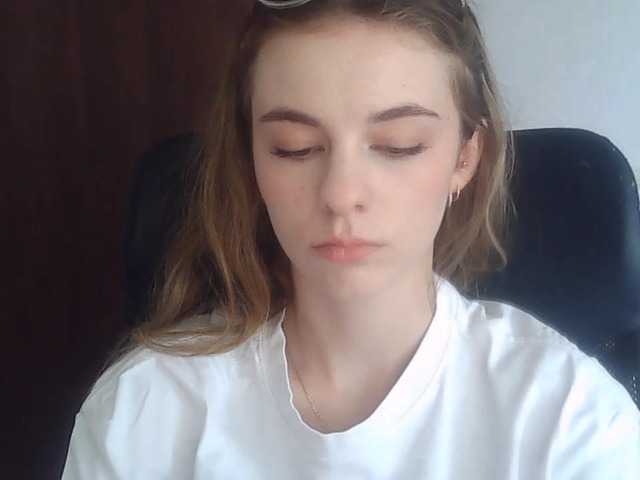 AriaModel live cam on BongaCams
