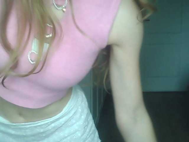 AriaModel live cam on BongaCams