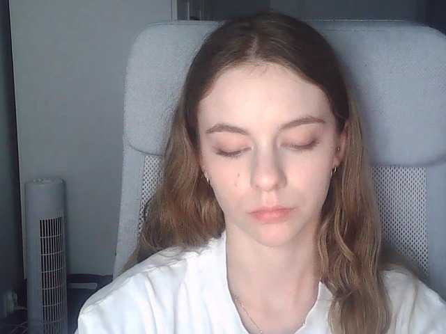 AriaModel live cam on BongaCams