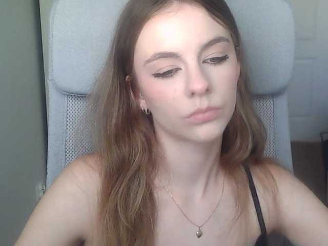 AriaModel live cam on BongaCams