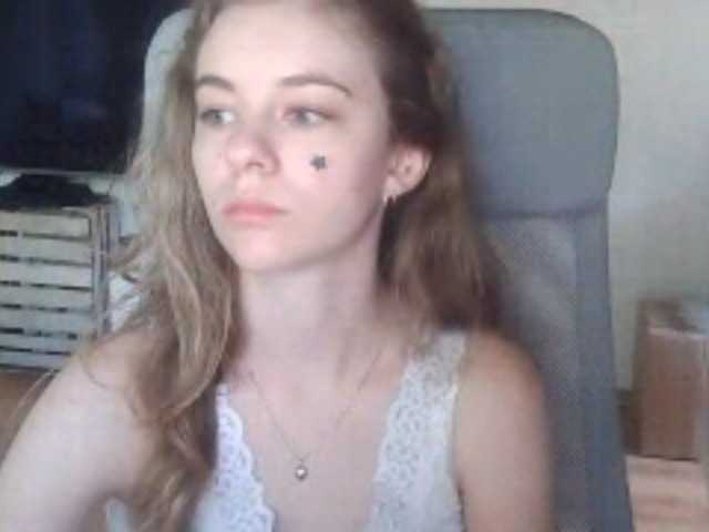 AriaModel live cam on BongaCams