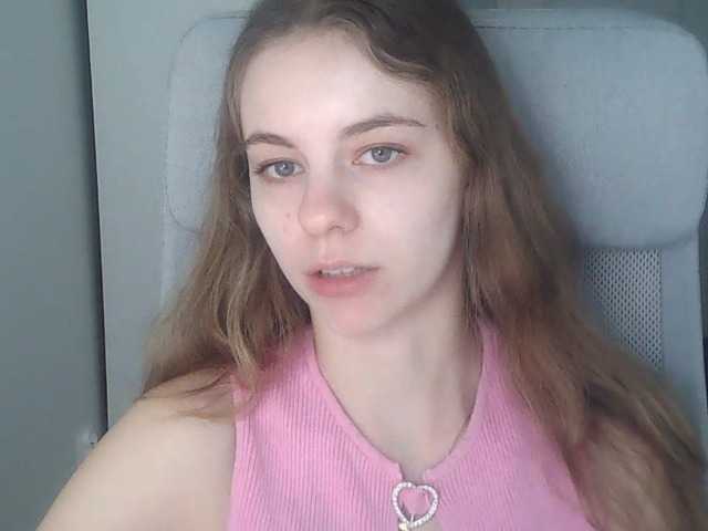 AriaModel live cam on BongaCams