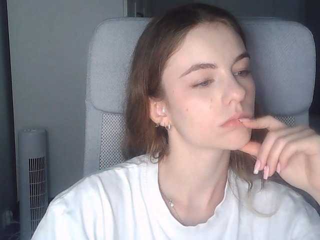AriaModel live cam on BongaCams