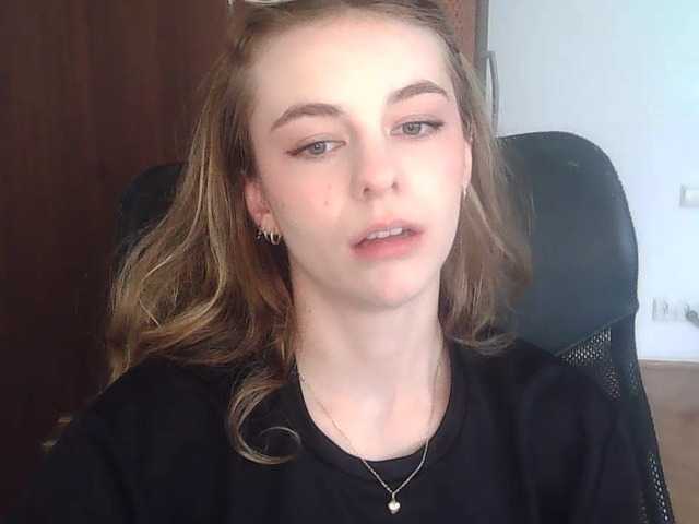 AriaModel live cam on BongaCams