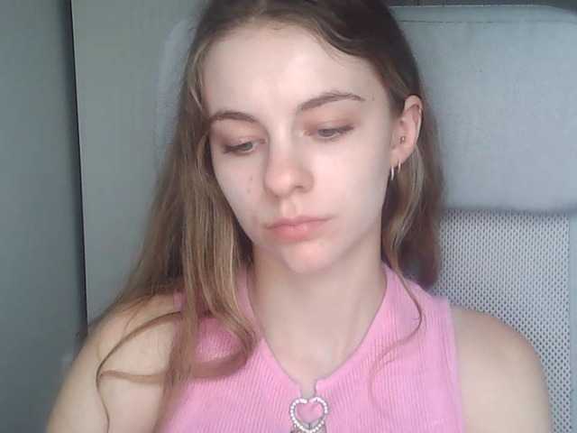 AriaModel live cam on BongaCams