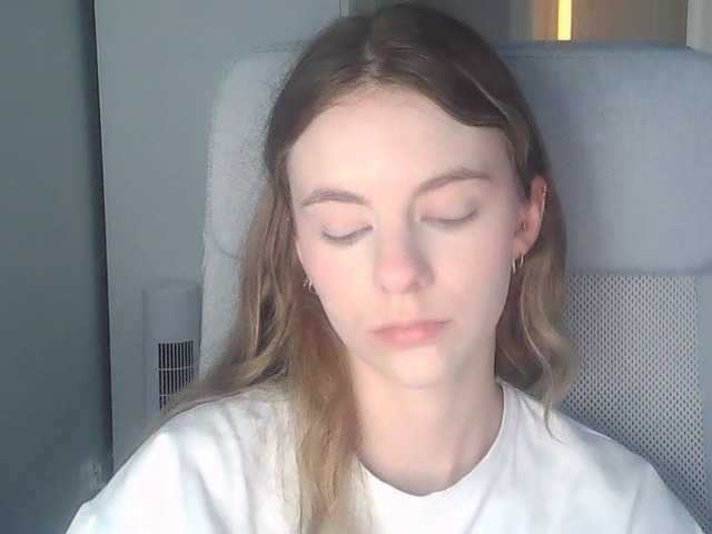 AriaModel live cam on BongaCams