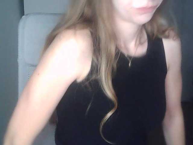 AriaModel live cam on BongaCams