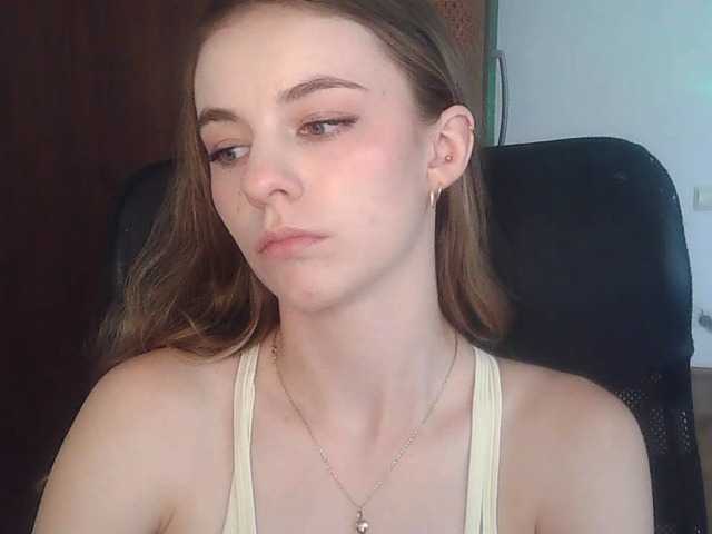 AriaModel live cam on BongaCams