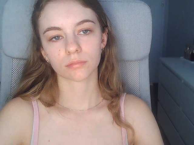 AriaModel live cam on BongaCams