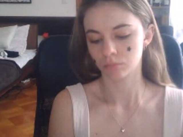 AriaModel live cam on BongaCams