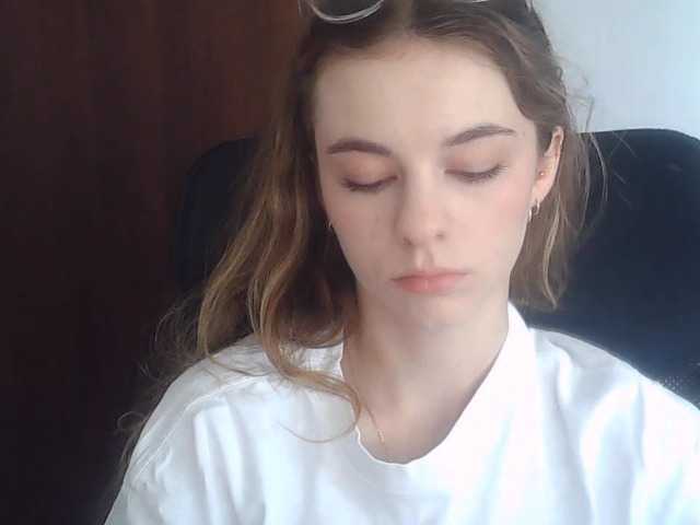 AriaModel live cam on BongaCams