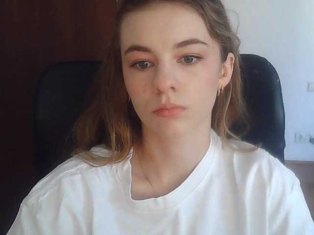 AriaModel live cam on BongaCams