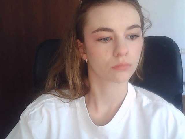AriaModel live cam on BongaCams