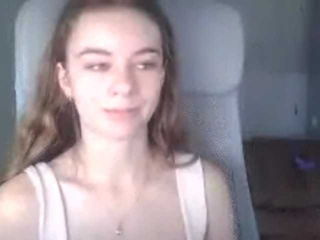 AriaModel live cam on UnifiedCams