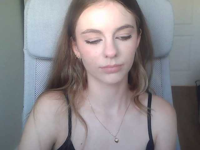 AriaModel live cam on BongaCams