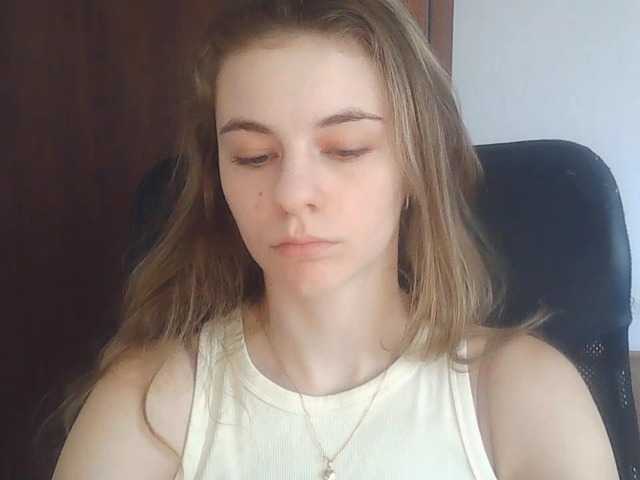 AriaModel live cam on BongaCams