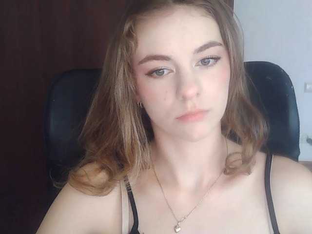 AriaModel live cam on BongaCams