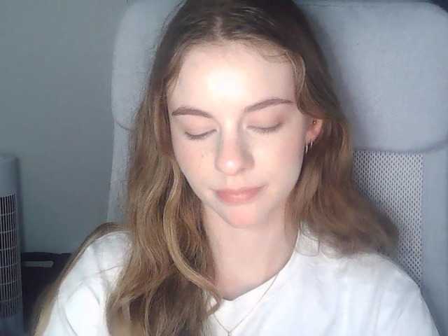 AriaModel live cam on BongaCams