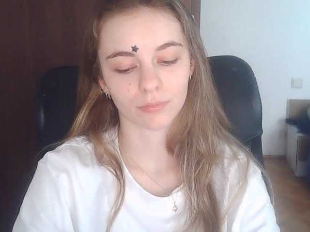 AriaModel live cam on BongaCams