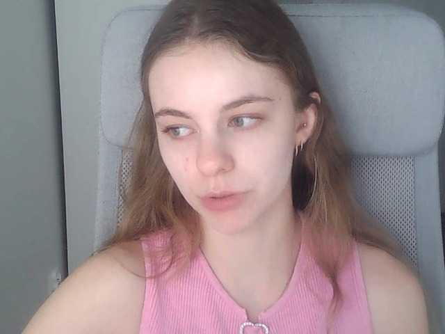 AriaModel live cam on BongaCams