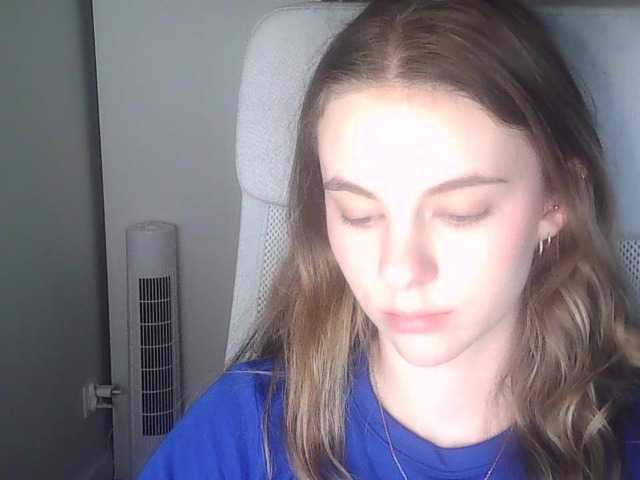 AriaModel live cam on BongaCams