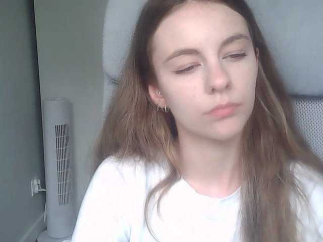 AriaModel live cam on BongaCams