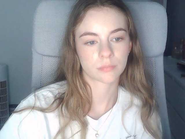 AriaModel live cam on BongaCams