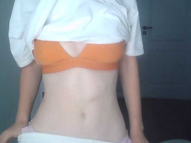 AriaModel live cam on BongaCams