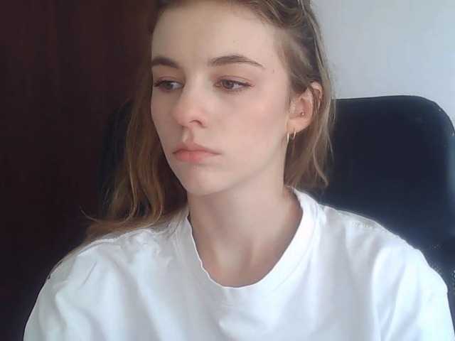 AriaModel live cam on BongaCams