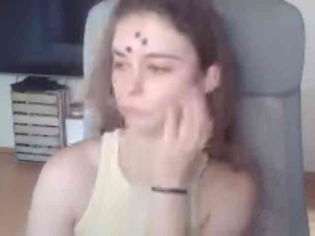 AriaModel webcam