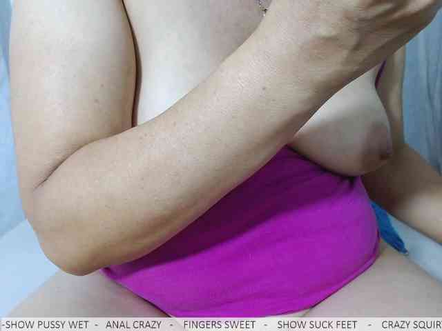 Samantrak-Love webcam