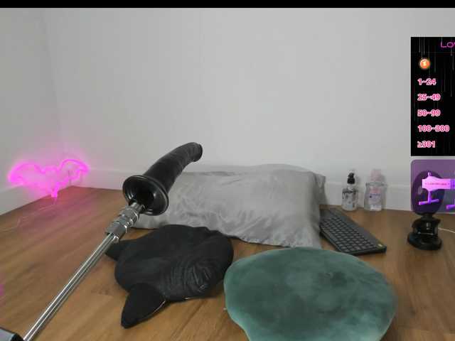 Vampire-girl live cam on BongaCams