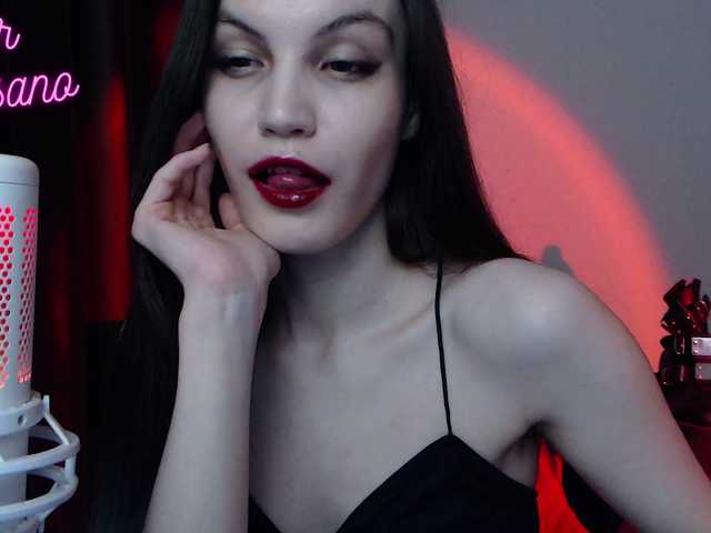YourMisano live cam on BongaCams