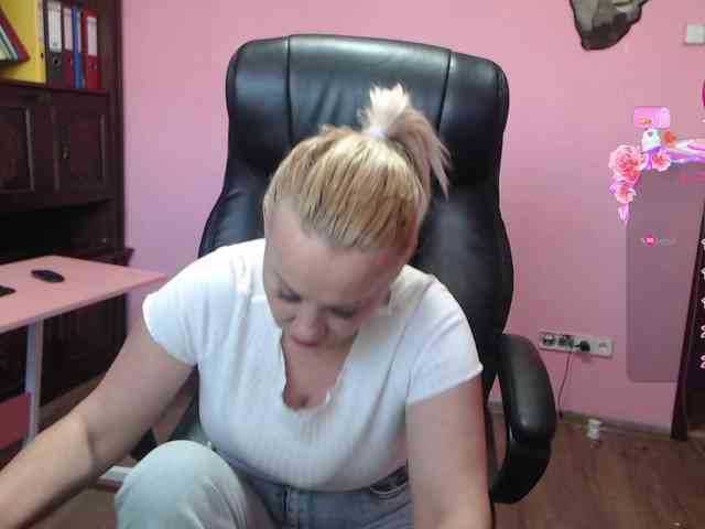 CandyHellenx webcam