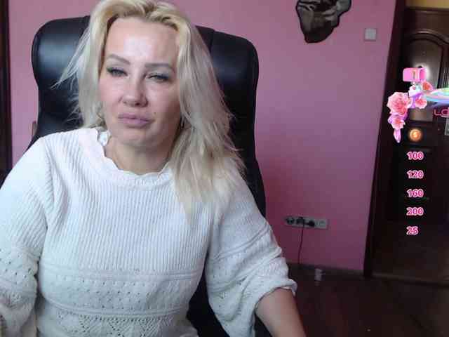 CandyHellenx webcam