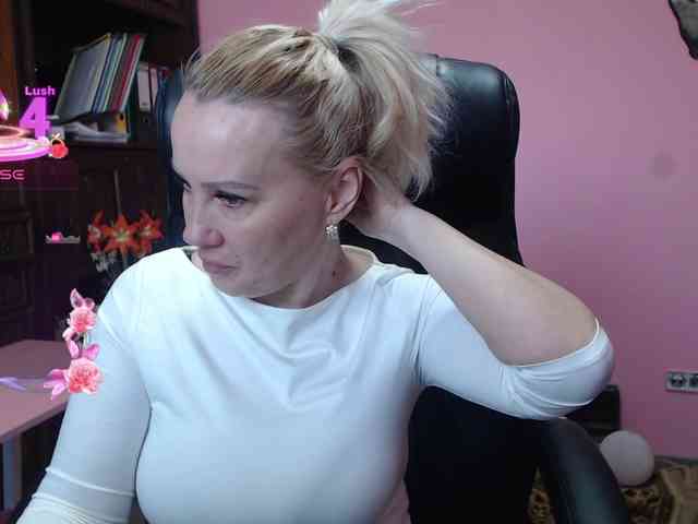 CandyHellenx webcam