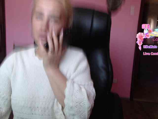 CandyHellenx webcam