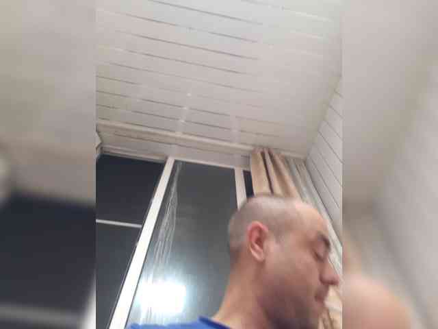 Ivan2020a Live Webcam on BongaCams