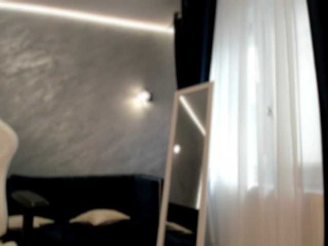 evellineeva1 live cam on BongaCams