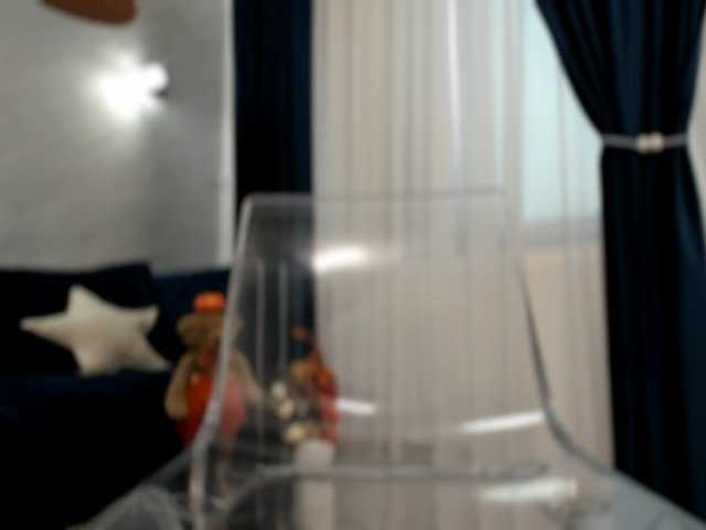evellineeva1, live now on BongaCams
