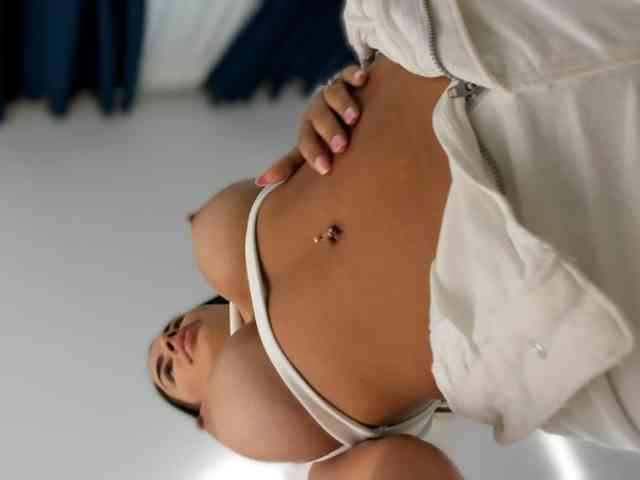 evellineeva1 webcam