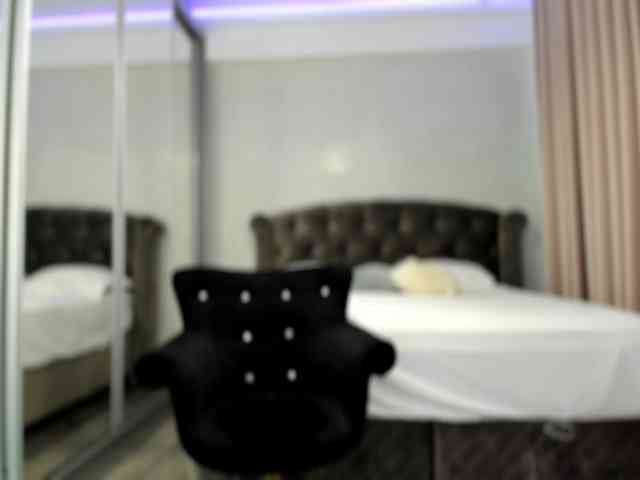 evellineeva1 webcam