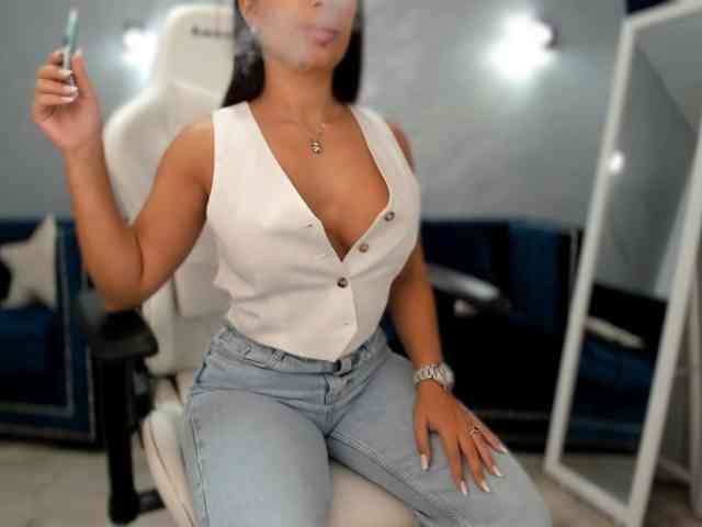 evellineeva1 webcam