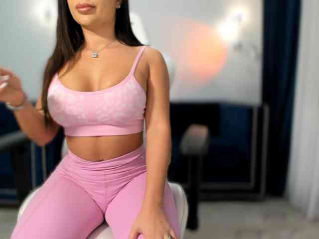 Modelo: evellineeva1