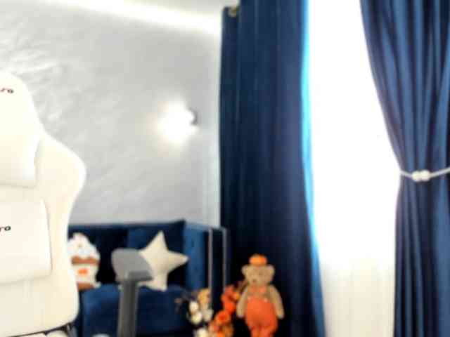 evellineeva1 webcam