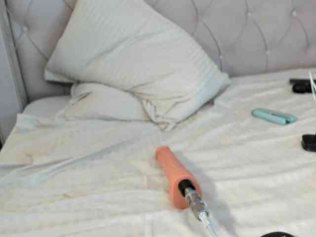 evellineeva1 webcam