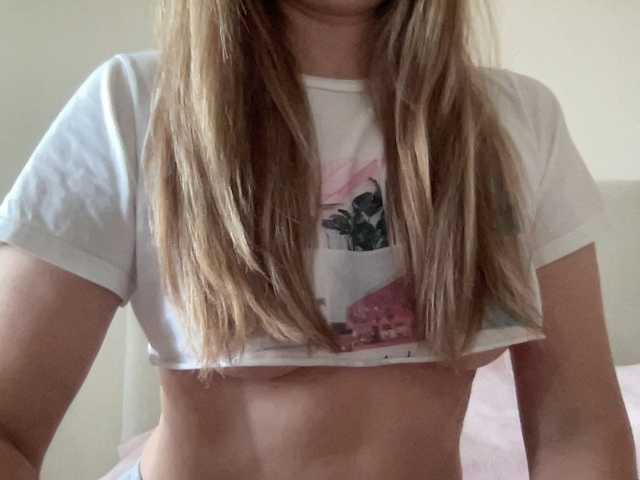 LizaFlower1 live webcam show