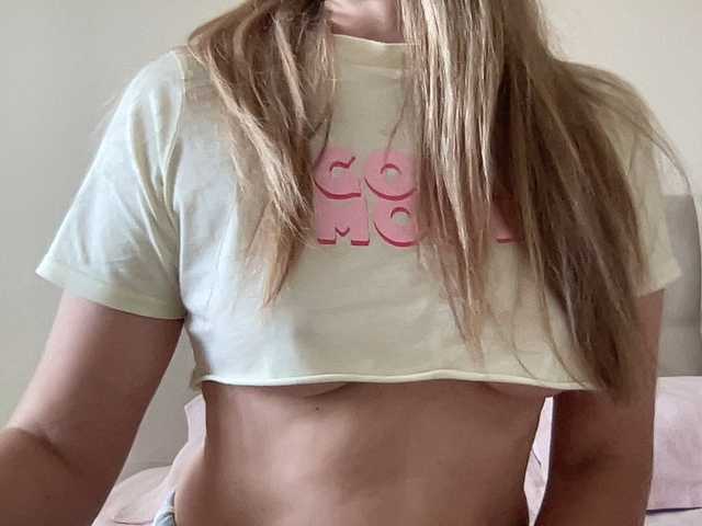 LizaFlower1 live webcam show