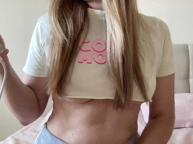 LizaFlower1 live cam on BongaCams